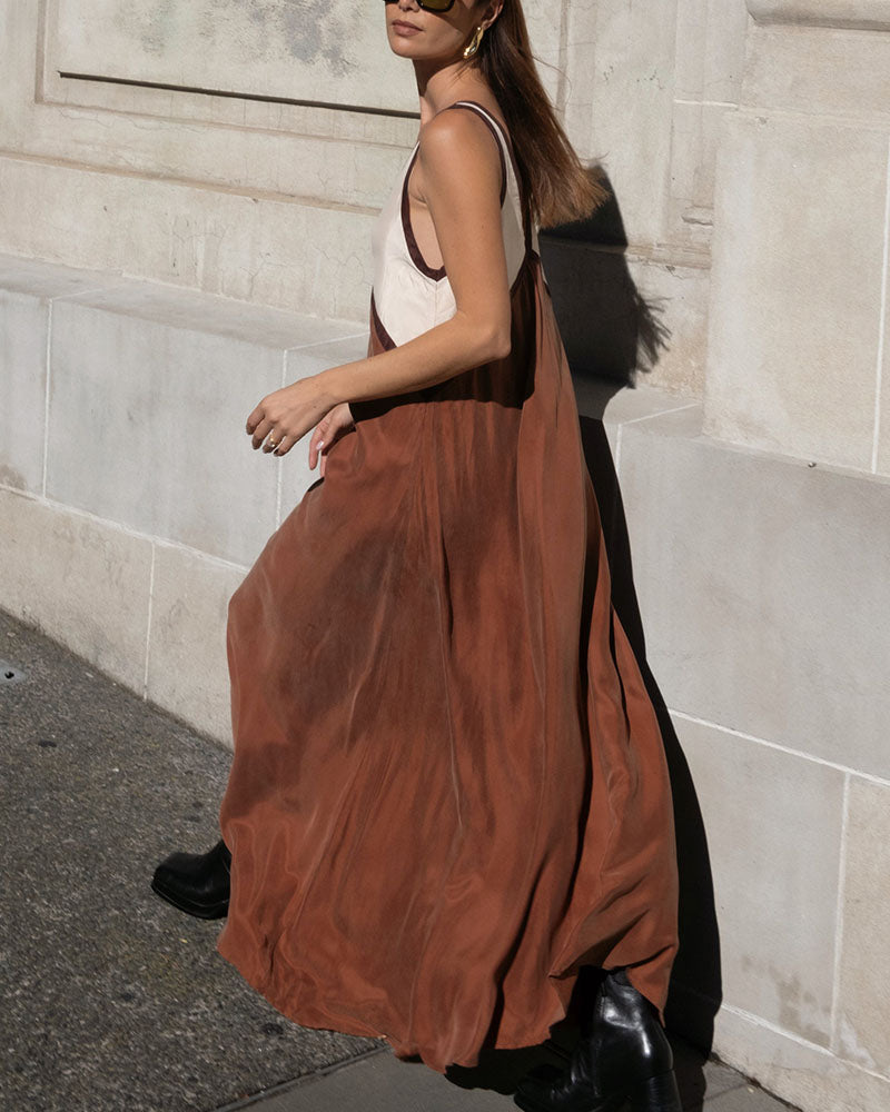 Keeley - V-Neck Contrasting Color Dress
