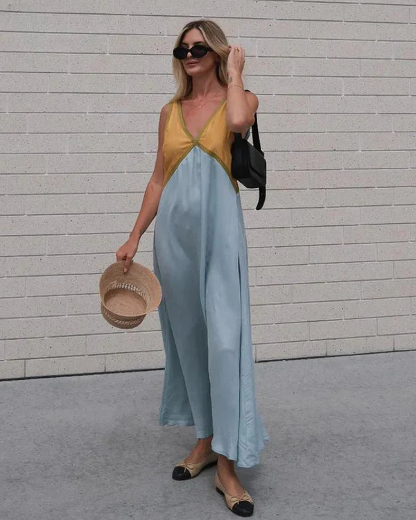 Keeley - V-Neck Contrasting Color Dress