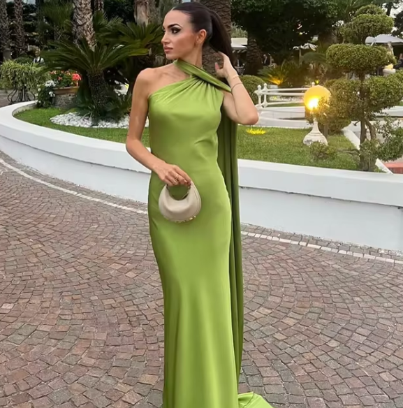 Maxi Dress with Backless Design