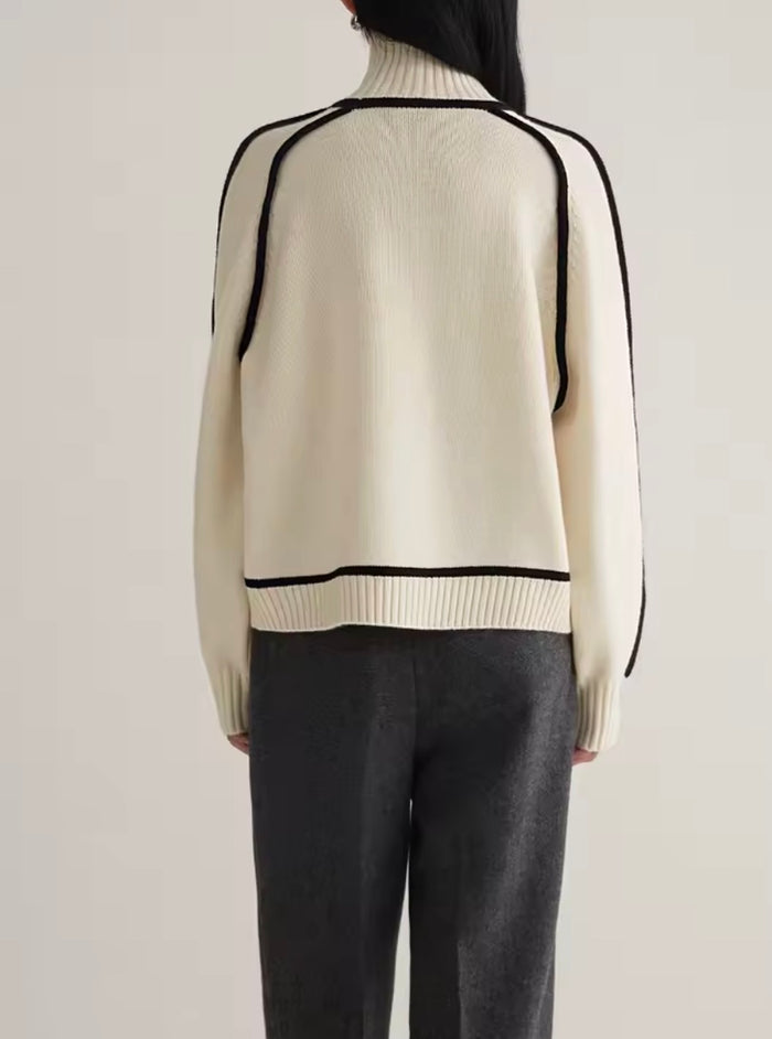 Contrast Trim Turtleneck Sweater with Long Sleeves