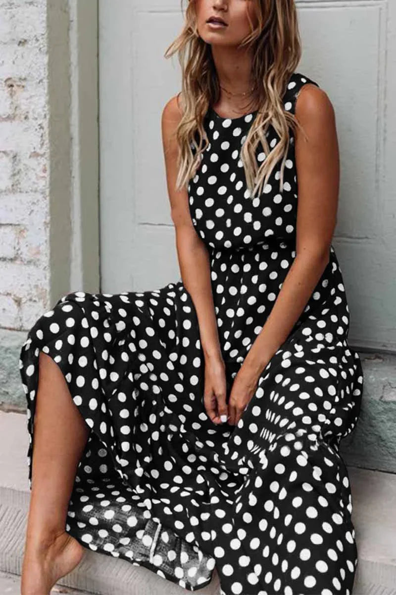 Polka Dot Maxi Dress with Round Neckline and Gathered Waist