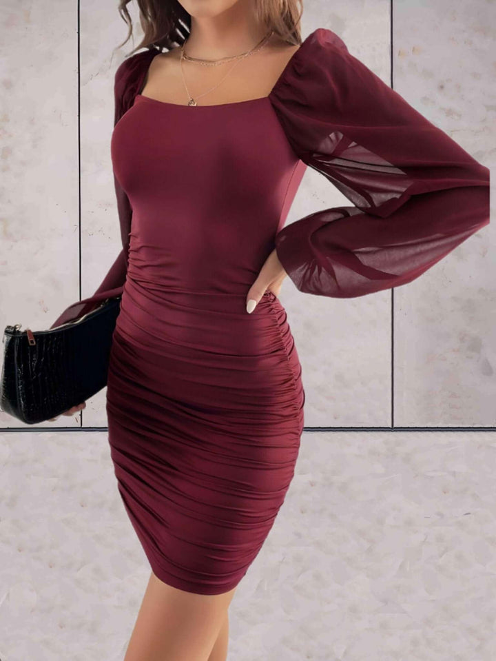 Sweetheart Neckline Floral Maxi Dress with Spaghetti Straps and Ruched Bodice