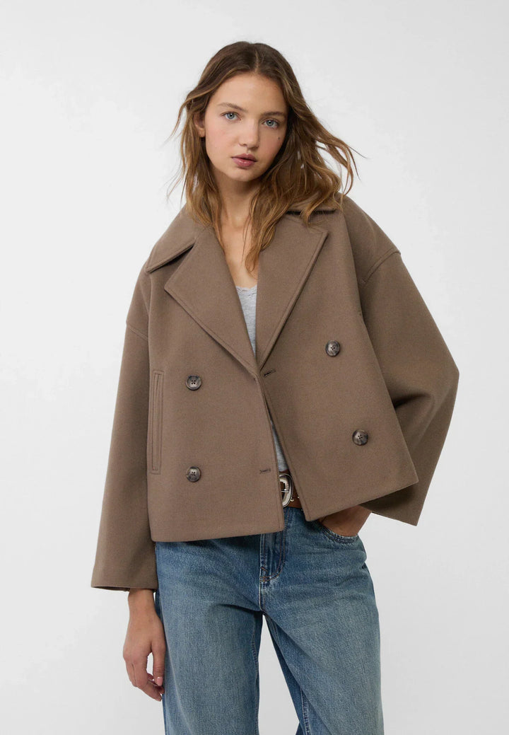 Cropped Double-Breasted Jacket with Notched Lapels and Long Sleeves