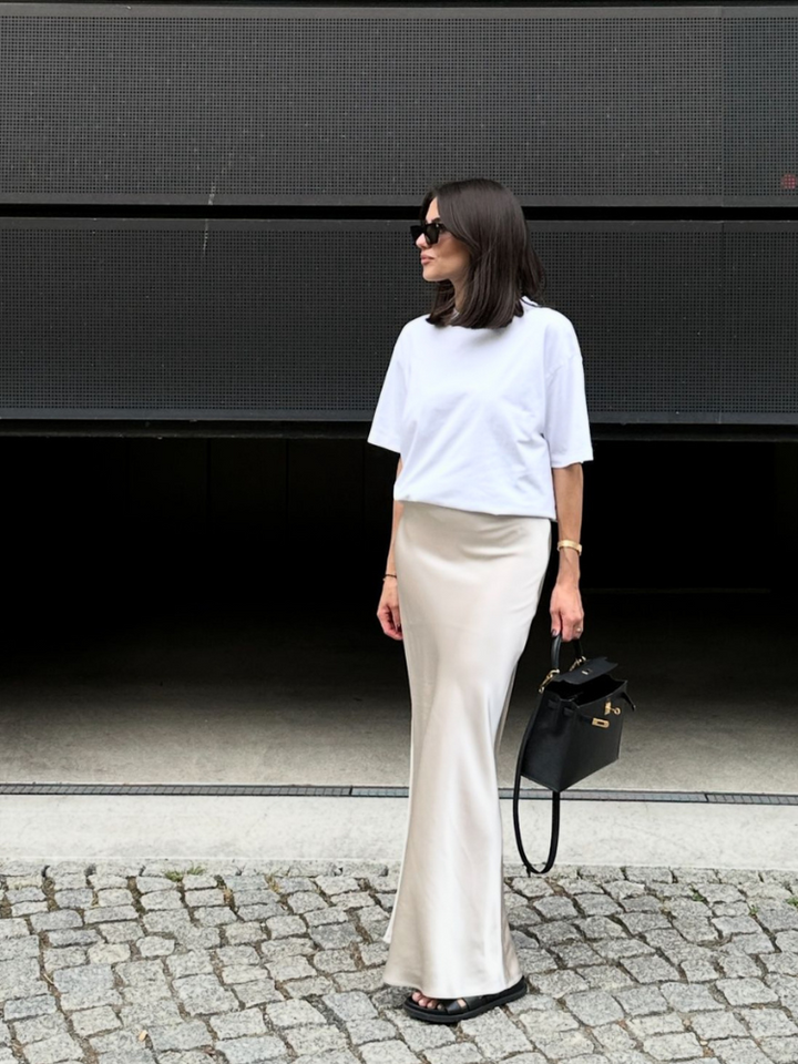 Bias-Cut Maxi Skirt with High-Rise Waist and Straight Hem