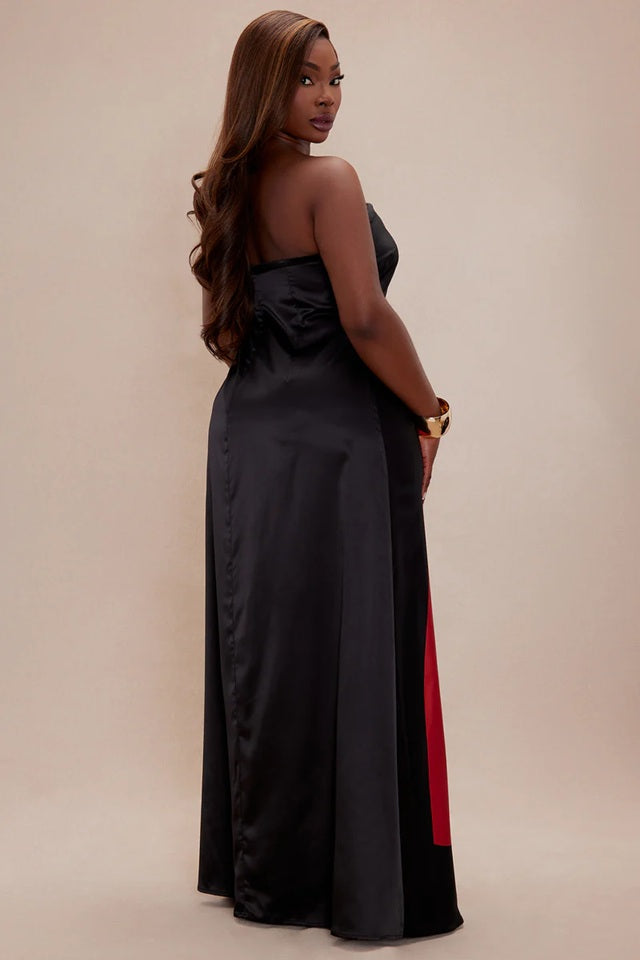 Strapless Maxi Dress with Straight Neckline and Back Slit