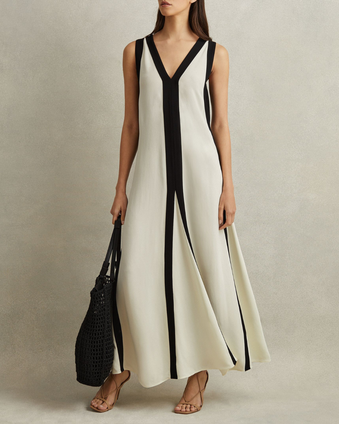 Sleeveless V-Neck Maxi Dress with Contrast Panels