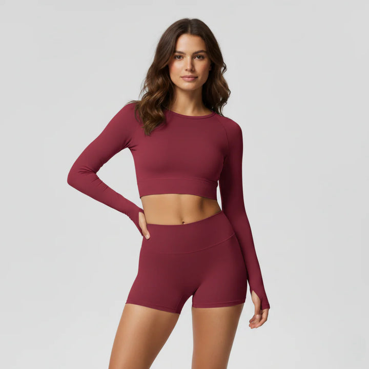 Gym shorts with an elastic waistband for women