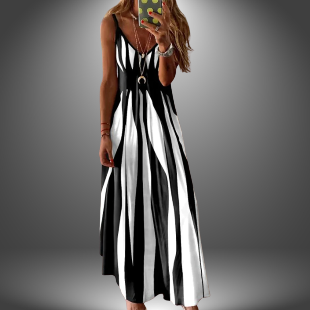 Maxi Dress with Spaghetti Straps and geometric Print