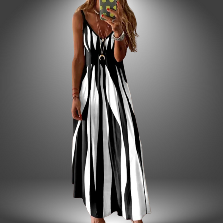 Maxi Dress with Spaghetti Straps and geometric Print