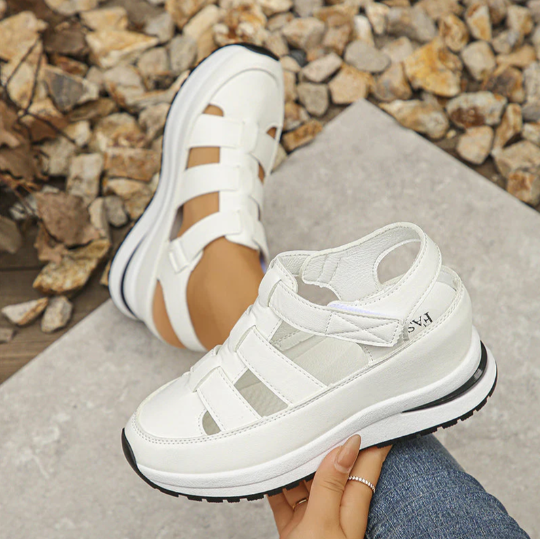 Karen | Closed-Toe Sneaker Sandal