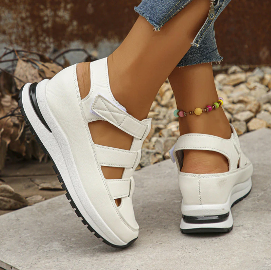 Karen | Closed-Toe Sneaker Sandal