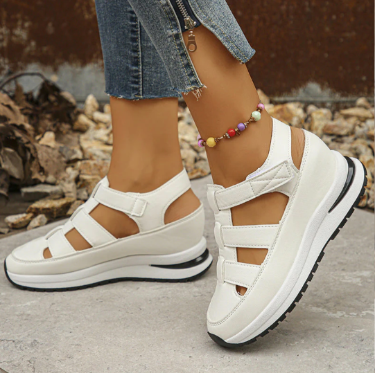 Karen | Closed-Toe Sneaker Sandal