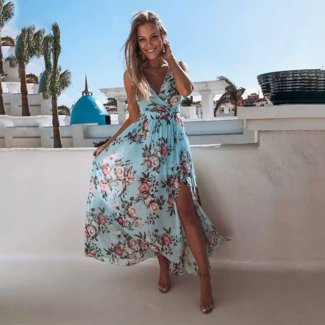 Floral Print Maxi Dress with V-Neckline and Sleeveless Design
