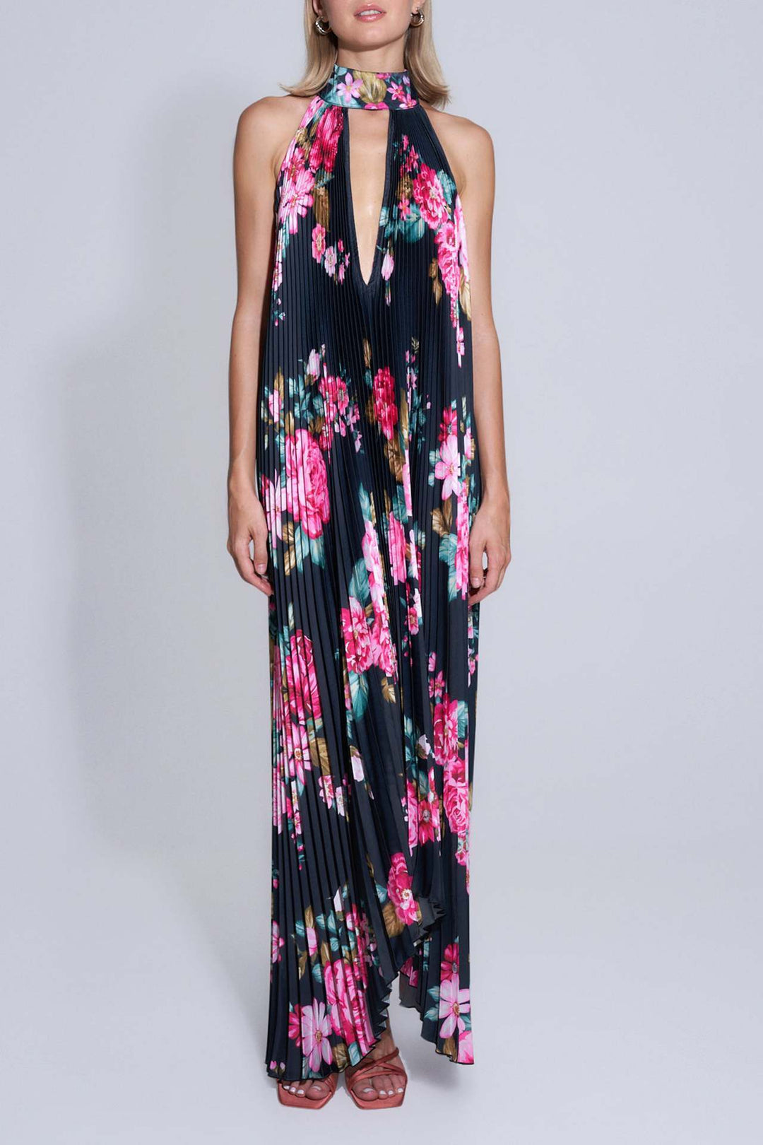 Pleated Maxi Dress with Halter Neck and Deep V-Neckline
