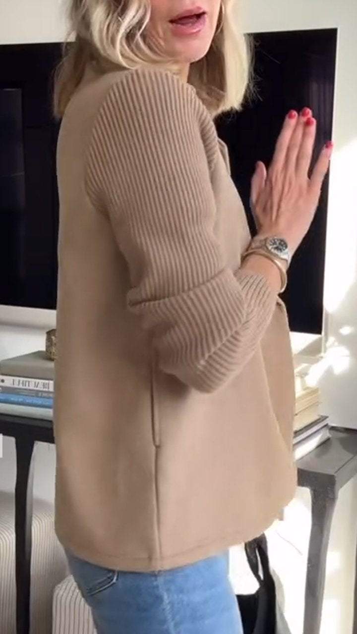 Amarah - Elegant Knit-Sleeve Blazer