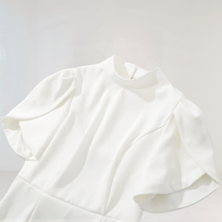 High-Neck A-line dress wiwth Puff Sleeves and Cut-Out Back