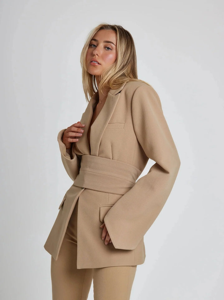 Saskia – Tailored Blazer with Waist Tie Belt