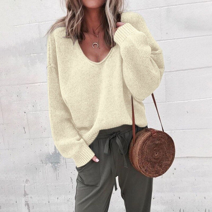 Tallara - V-Neck Knit Sweater