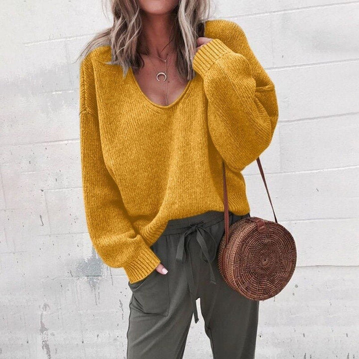 Tallara - V-Neck Knit Sweater