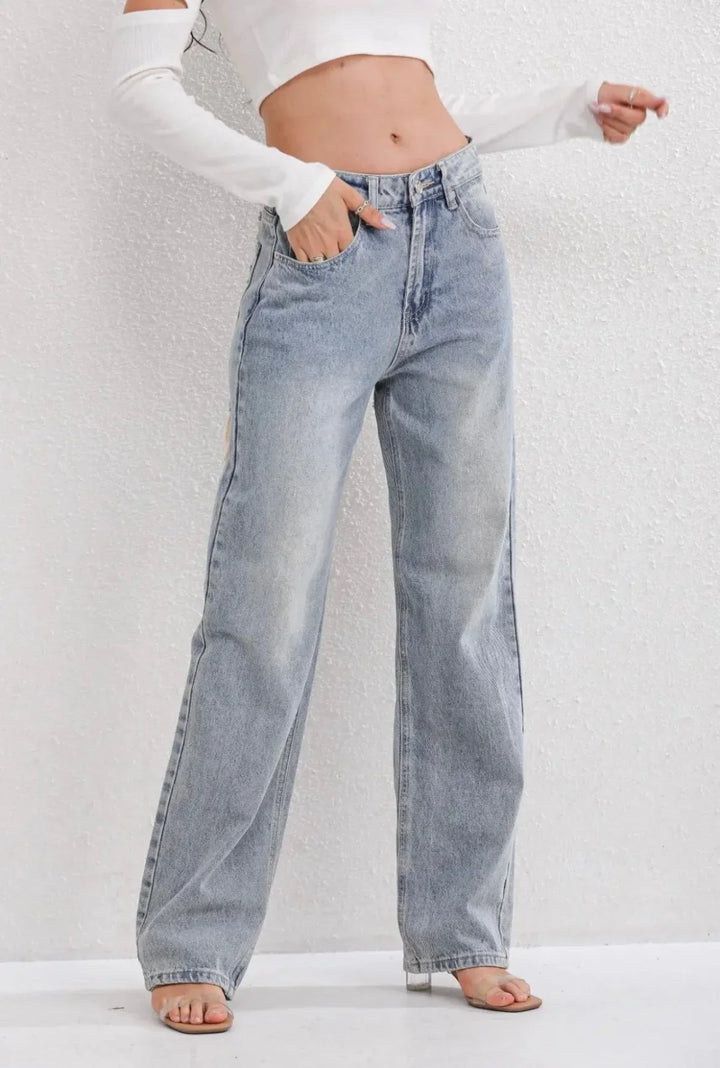 Maya - Vintage Ripped Jeans for Women